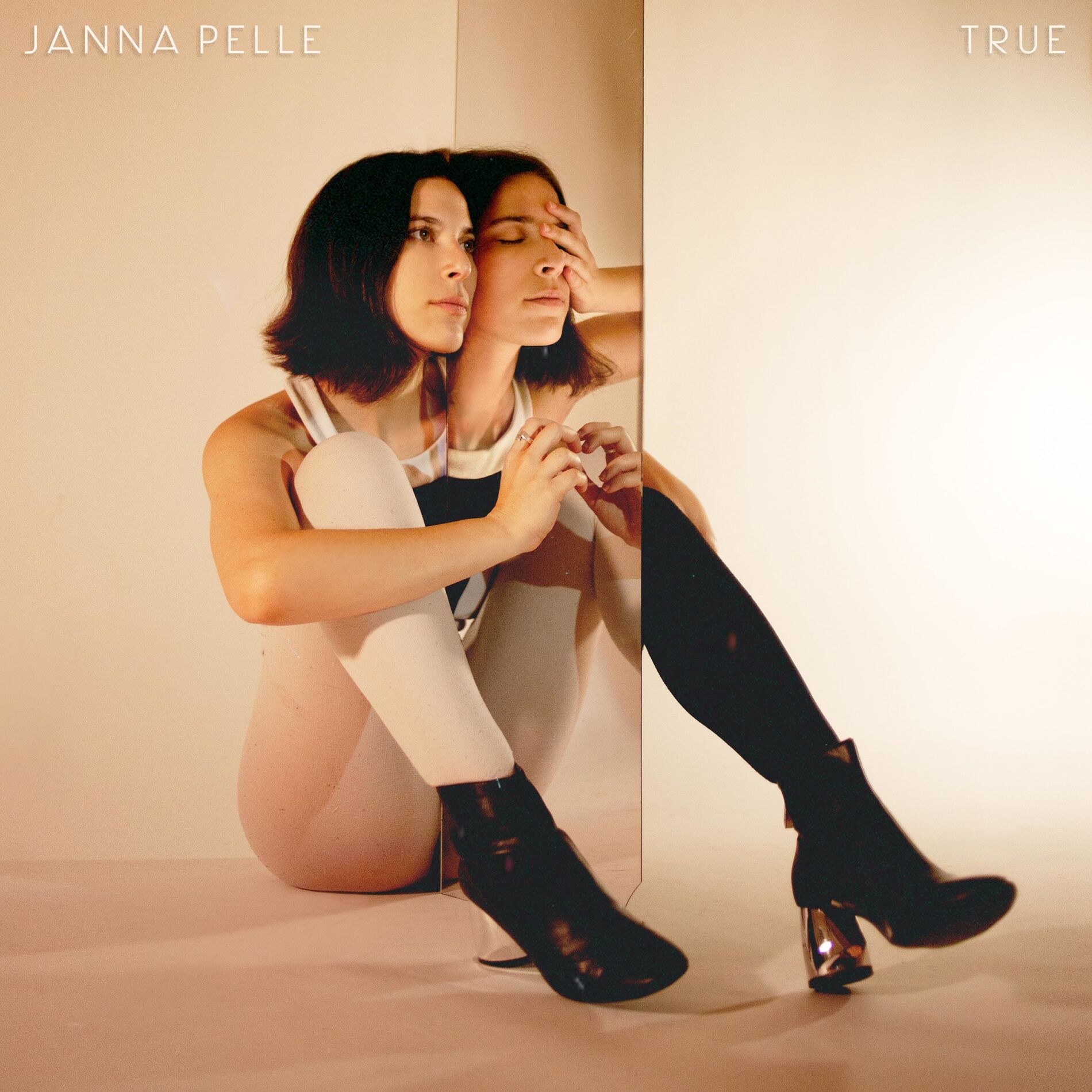 Album cover of TRUE