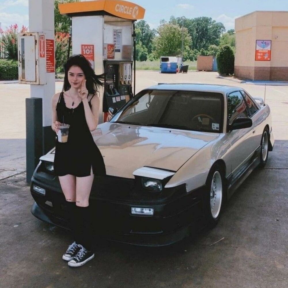 Picture of BITCHEZ 93
