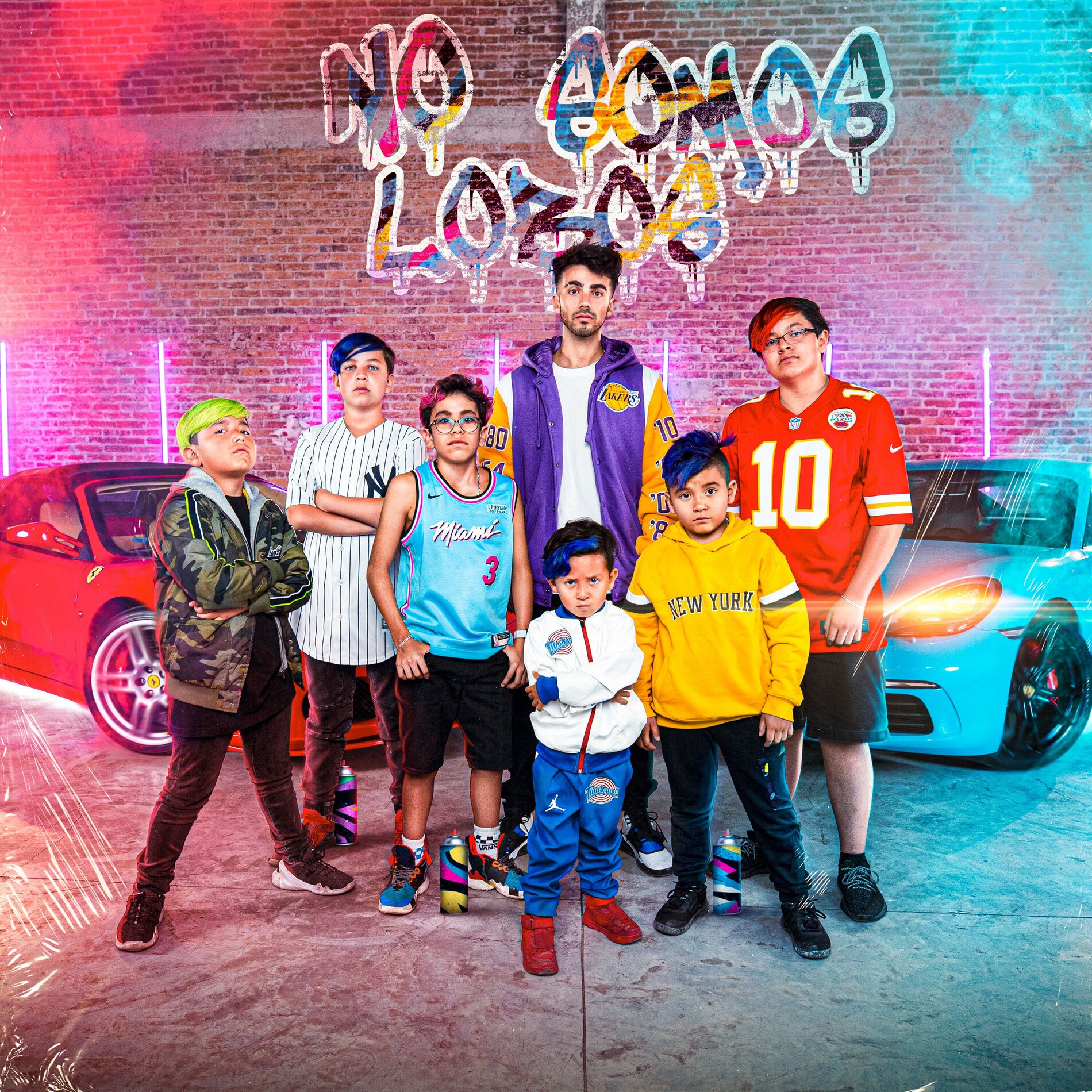 Album cover of No Somos Lobos