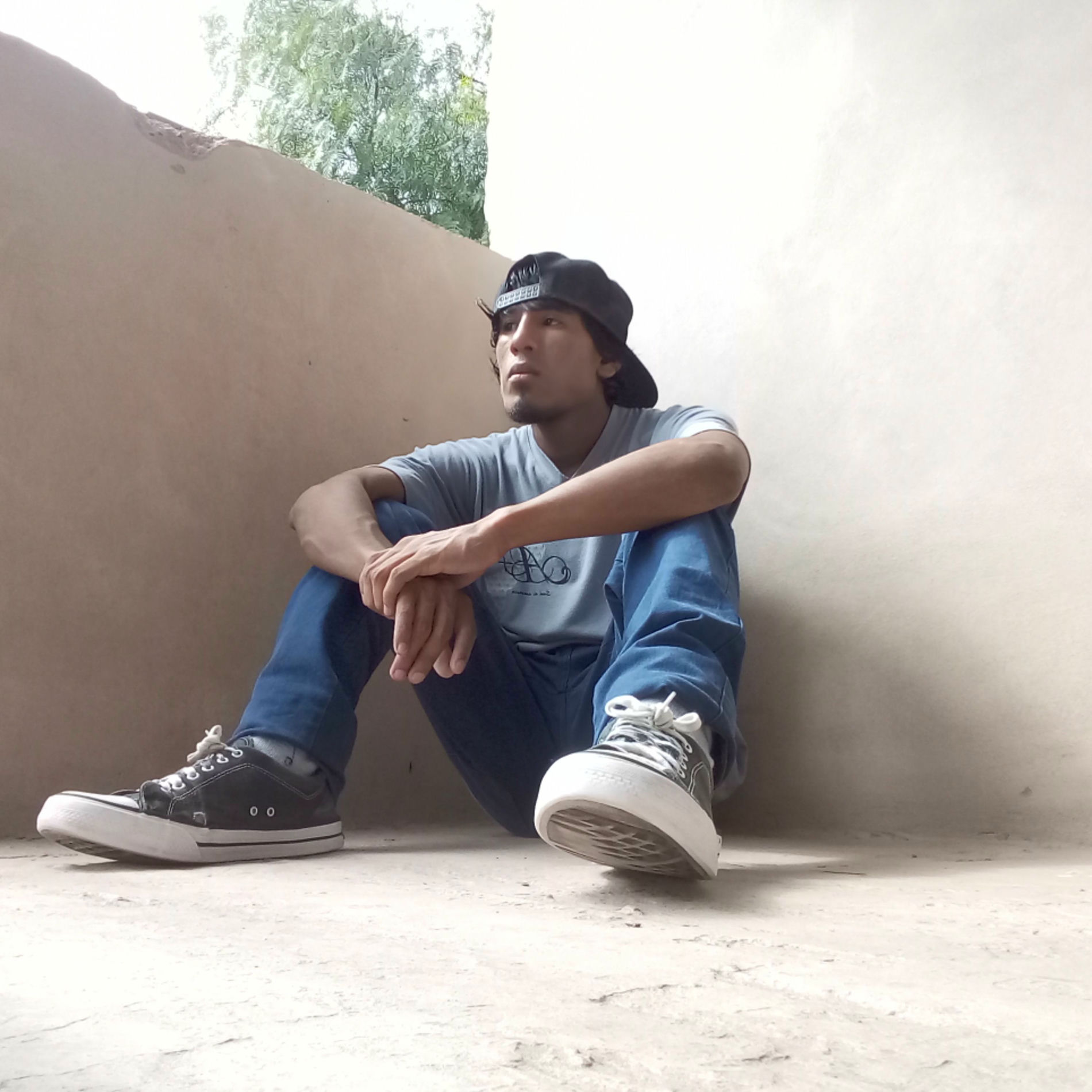Album cover of indiferente