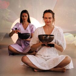 Cover of Reiki Light: Healing Sound Therapy for Aura Cleansing & Purification