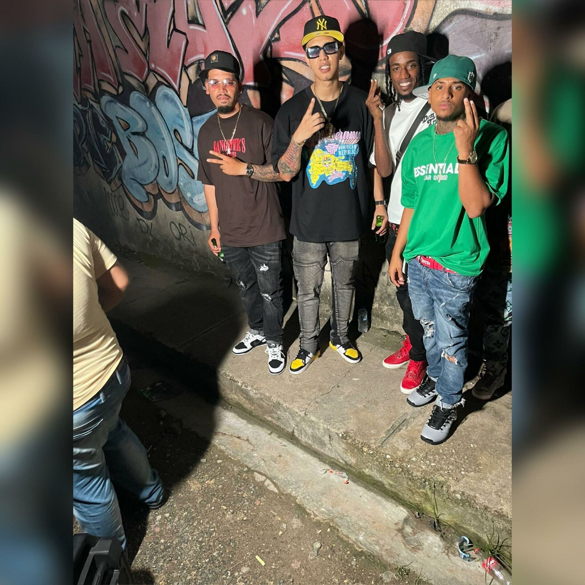 Album cover of Pa evenenalo (feat. Young Gatillo & Sandy 29)
