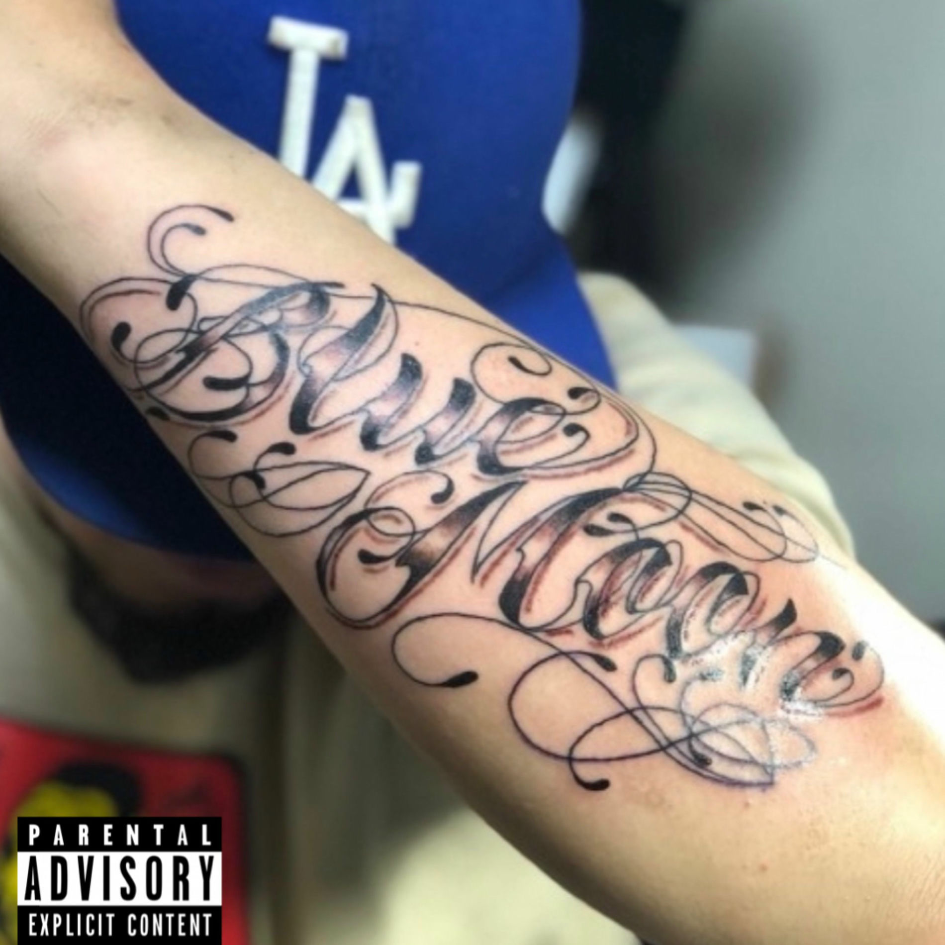 Album cover of BLUE MOON