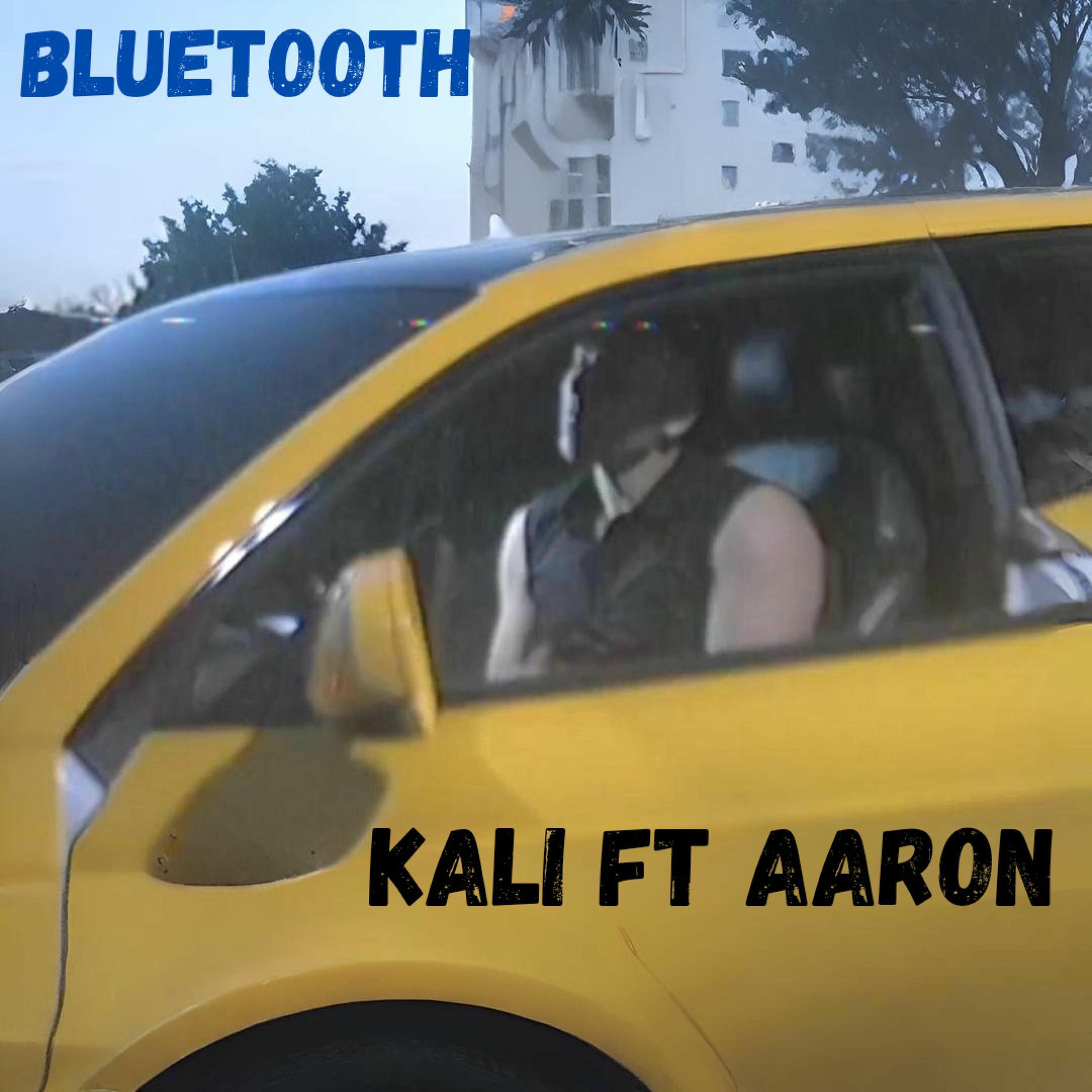 Album cover of Bluetooth (feat. Aarón)