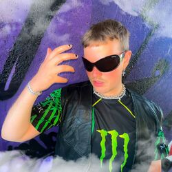music cover