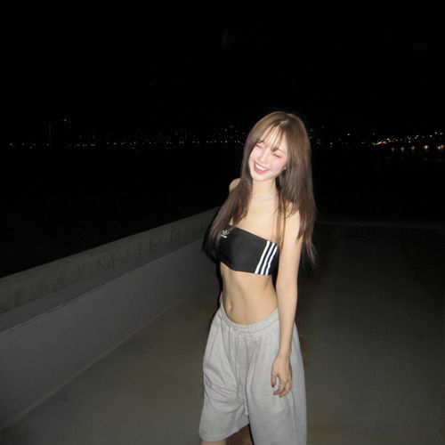 Izyperry – wanttt – Single