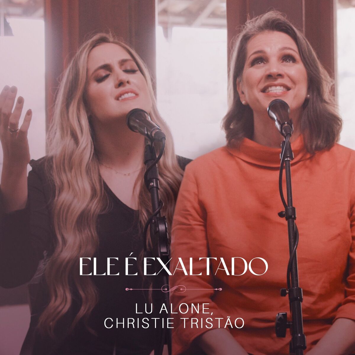 Album cover of Ele é Exaltado (Ao Vivo)