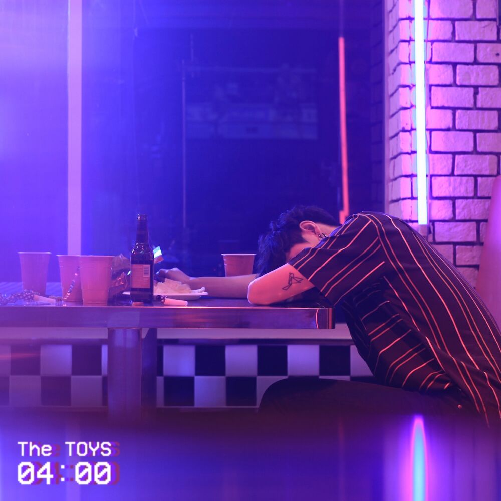 Picture of 04:00
