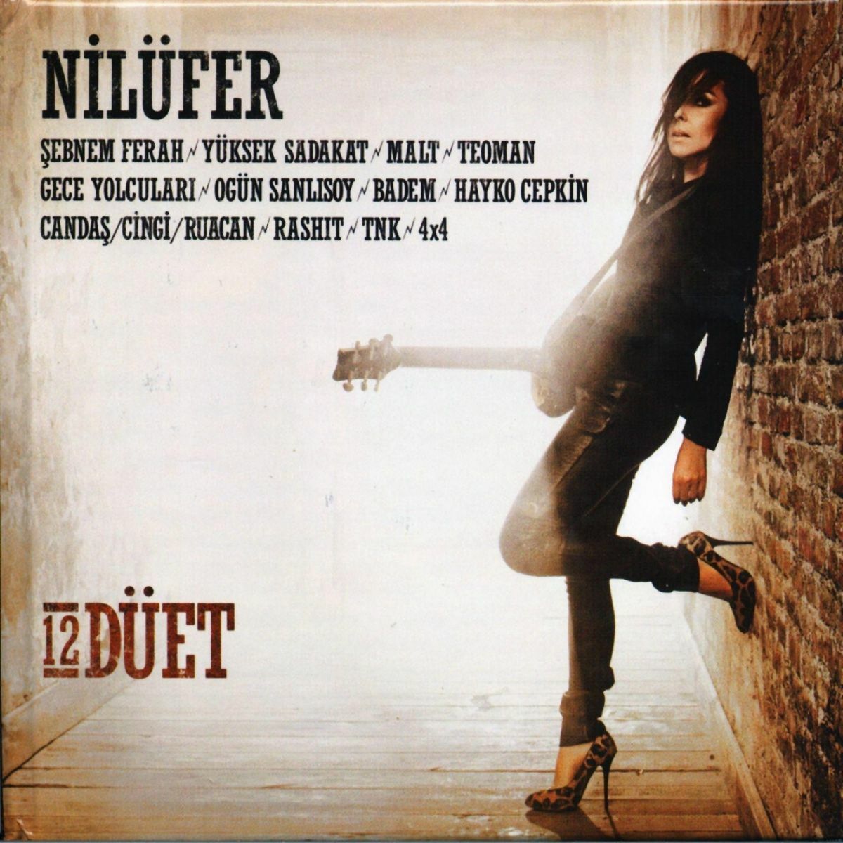 Album cover of Erkekler Ağlamaz