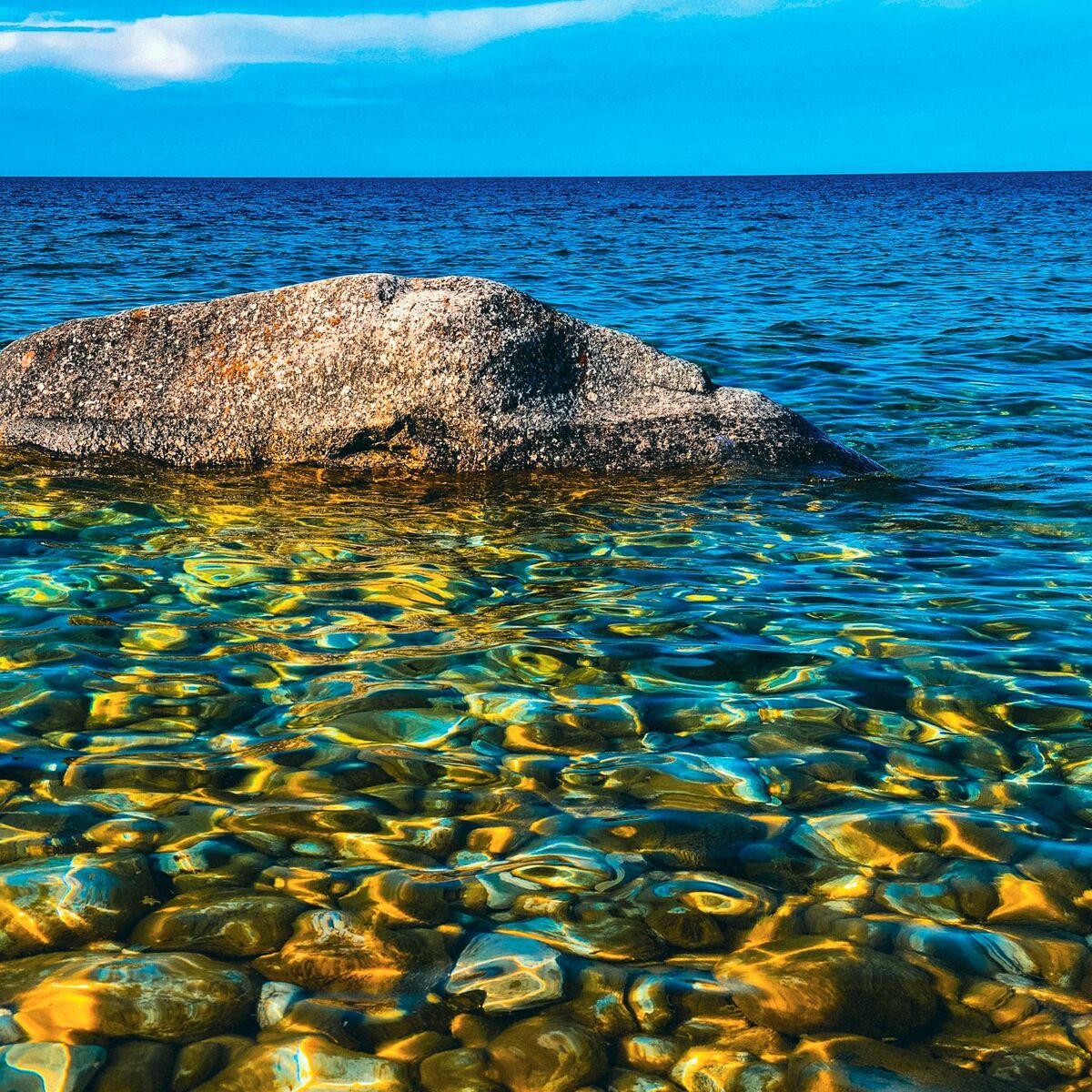 Album cover of 50 Calming Ocean Songs: Serene Cascading Waterfalls