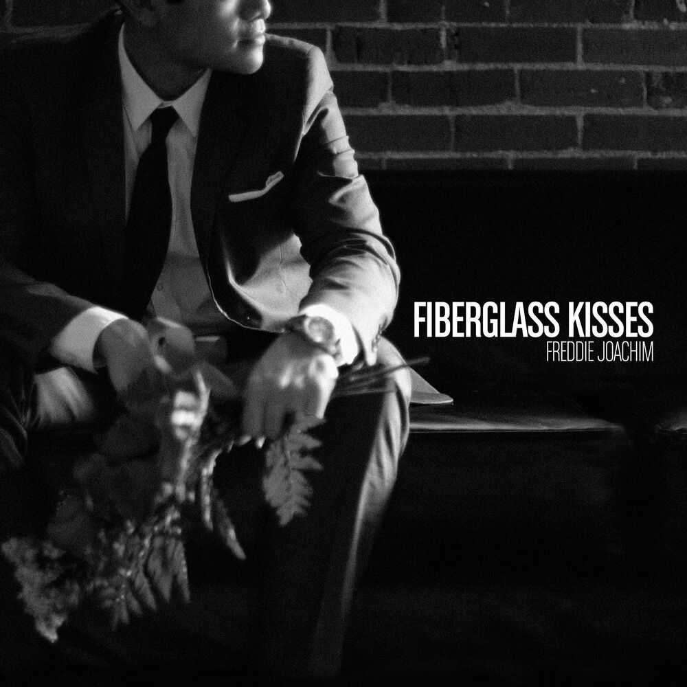 Picture of Fiberglass Kisses
