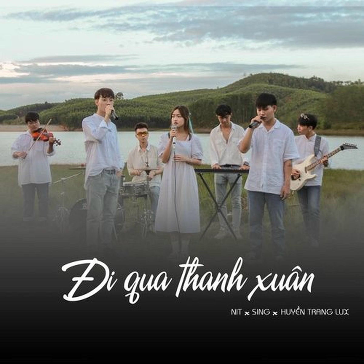 Album cover of Đi Qua Thanh Xuân (feat. SING & Huyền Trang Lux)