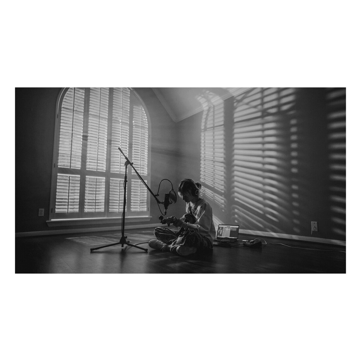 Album cover of bandaids (live sessions)