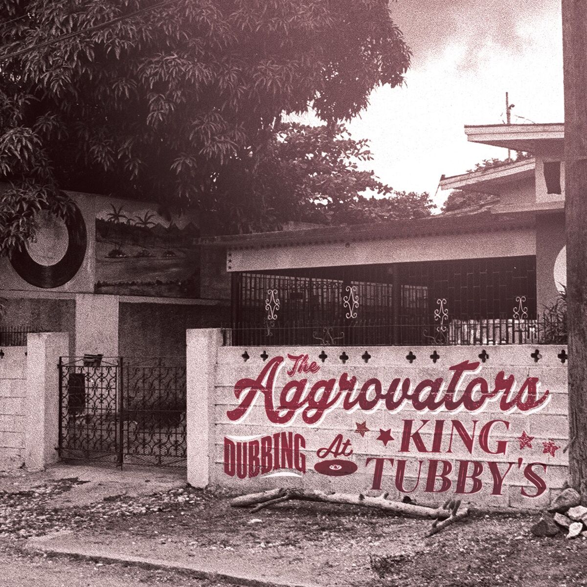 Album cover of Dubbing At King Tubby's