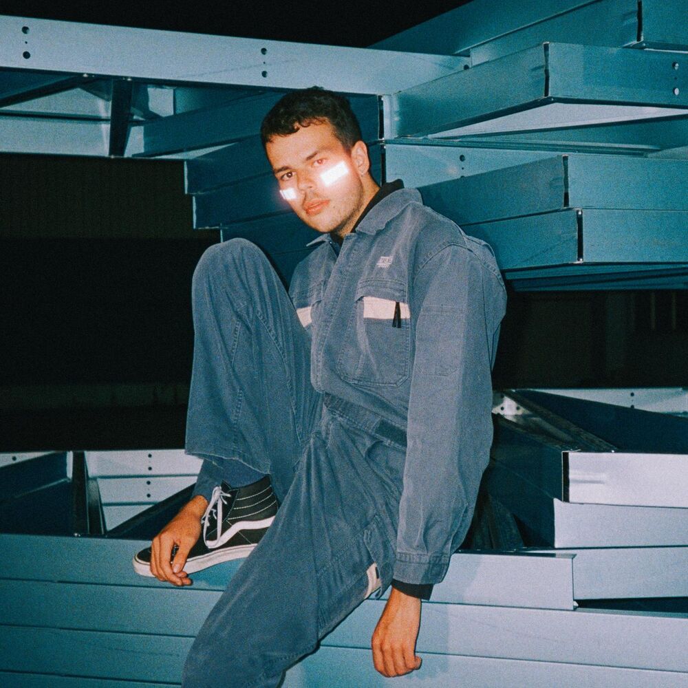 Picture of DIZZY (feat. Oscar Key Sung)