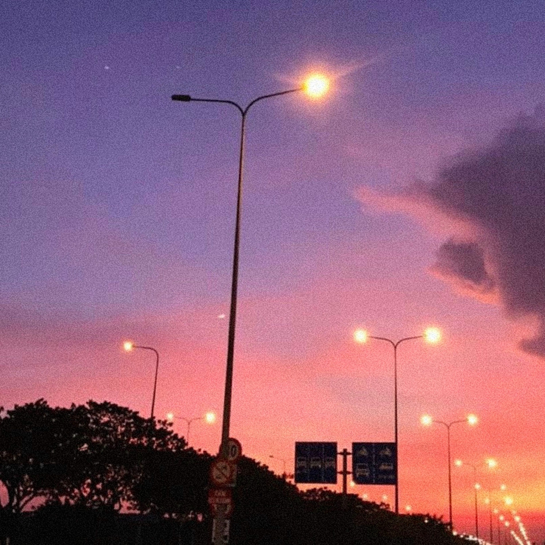 Album cover of 4am