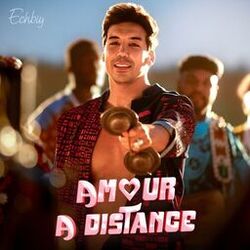Amour A Distance