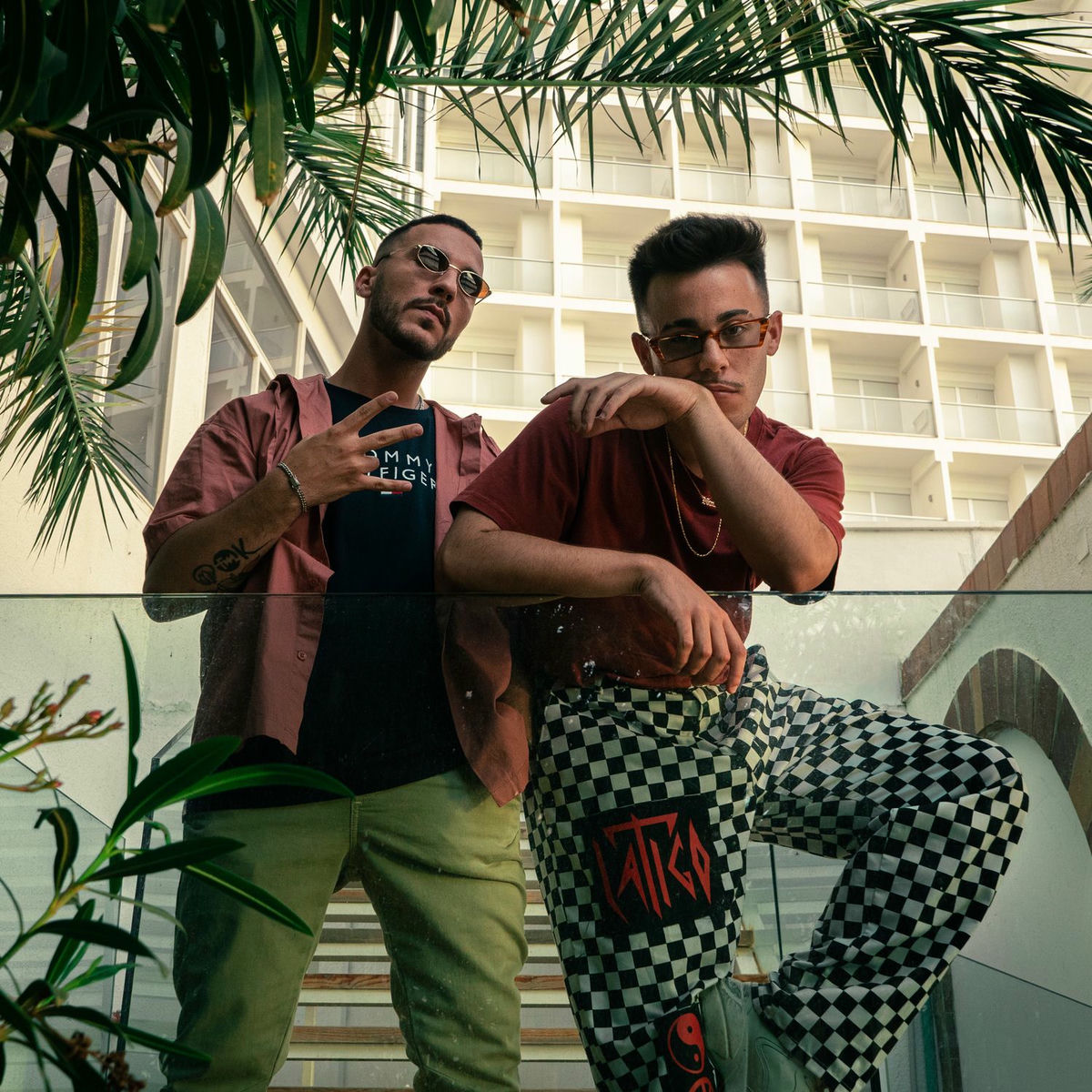 Album cover of Como Así