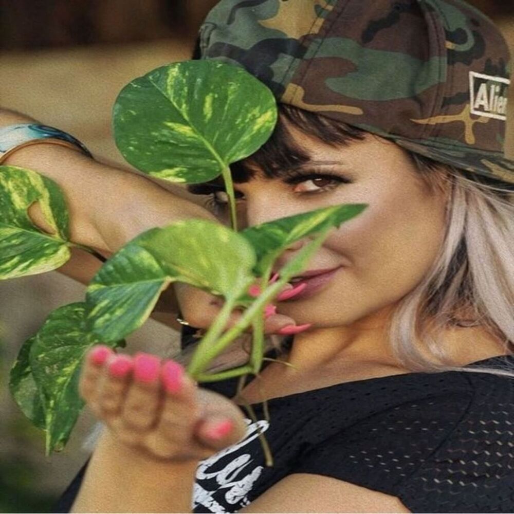 Picture of Hood Girl