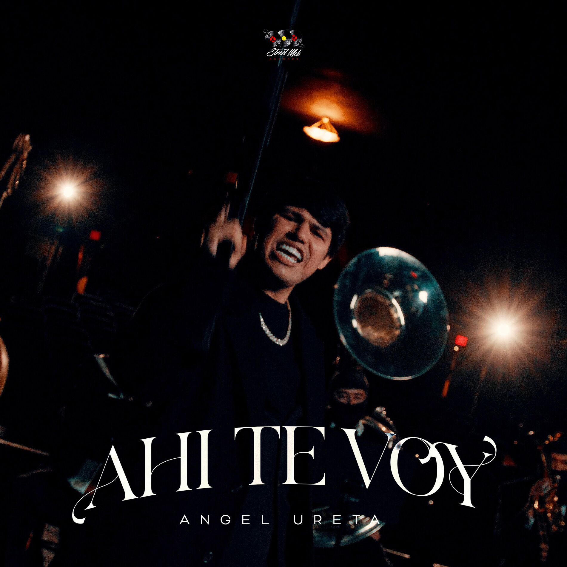 Album cover of AHI TE VOY