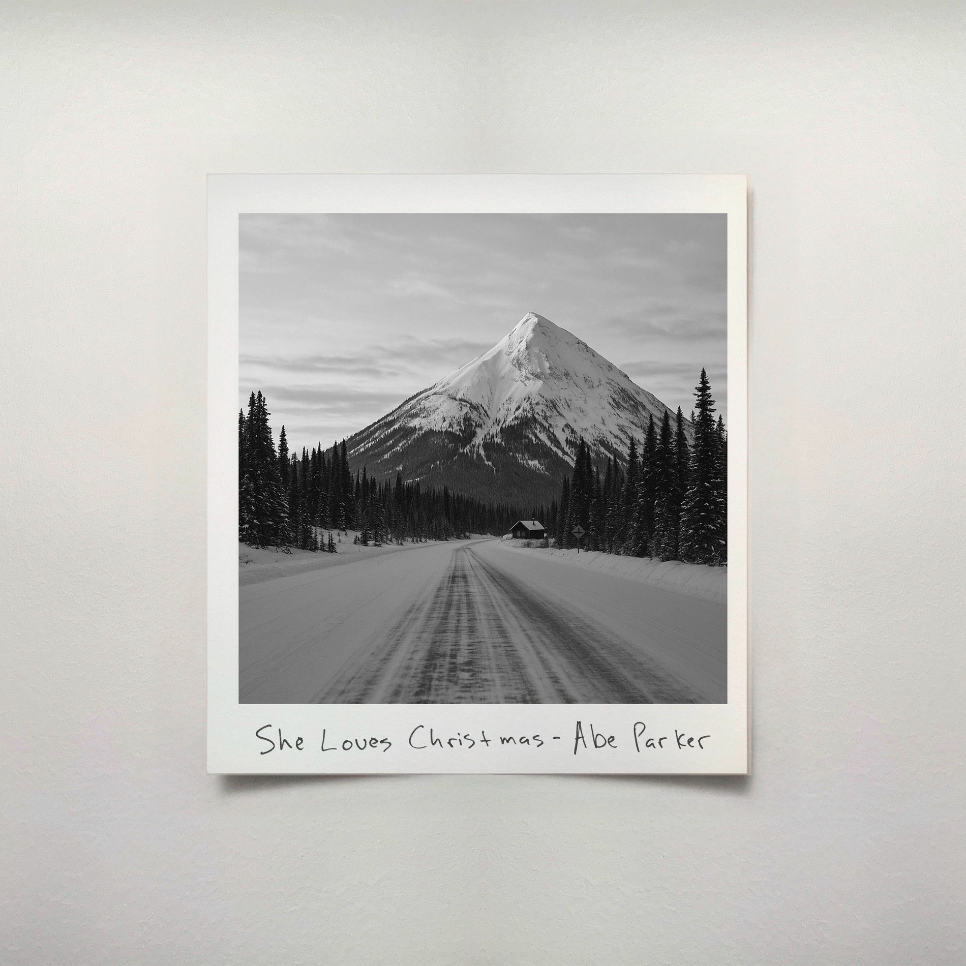 Album cover of She Loves Christmas