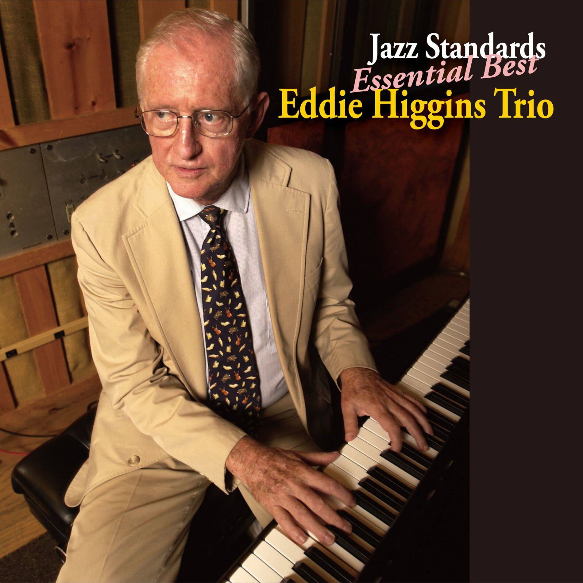 Album cover of Jazz Standards Essential Best