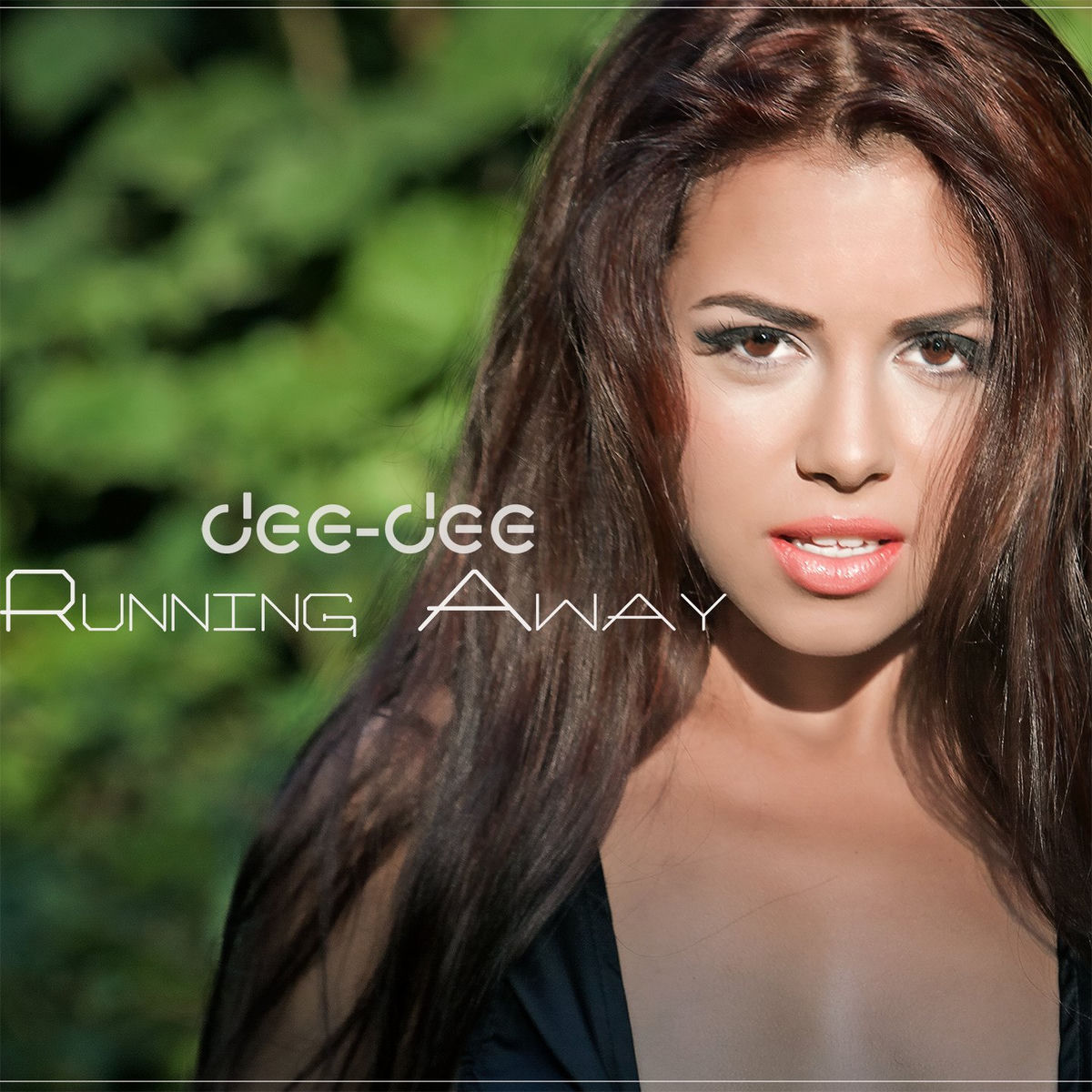 Dee-Dee: albums, songs, concerts | Deezer