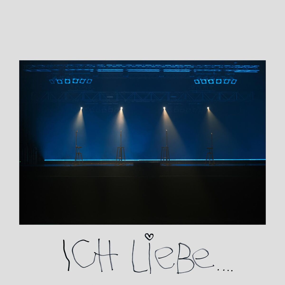 Album cover of Ich liebe.... (feat. MAJAN)