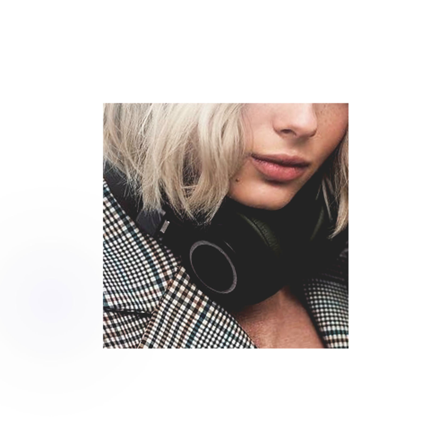 Album cover of never, no one
