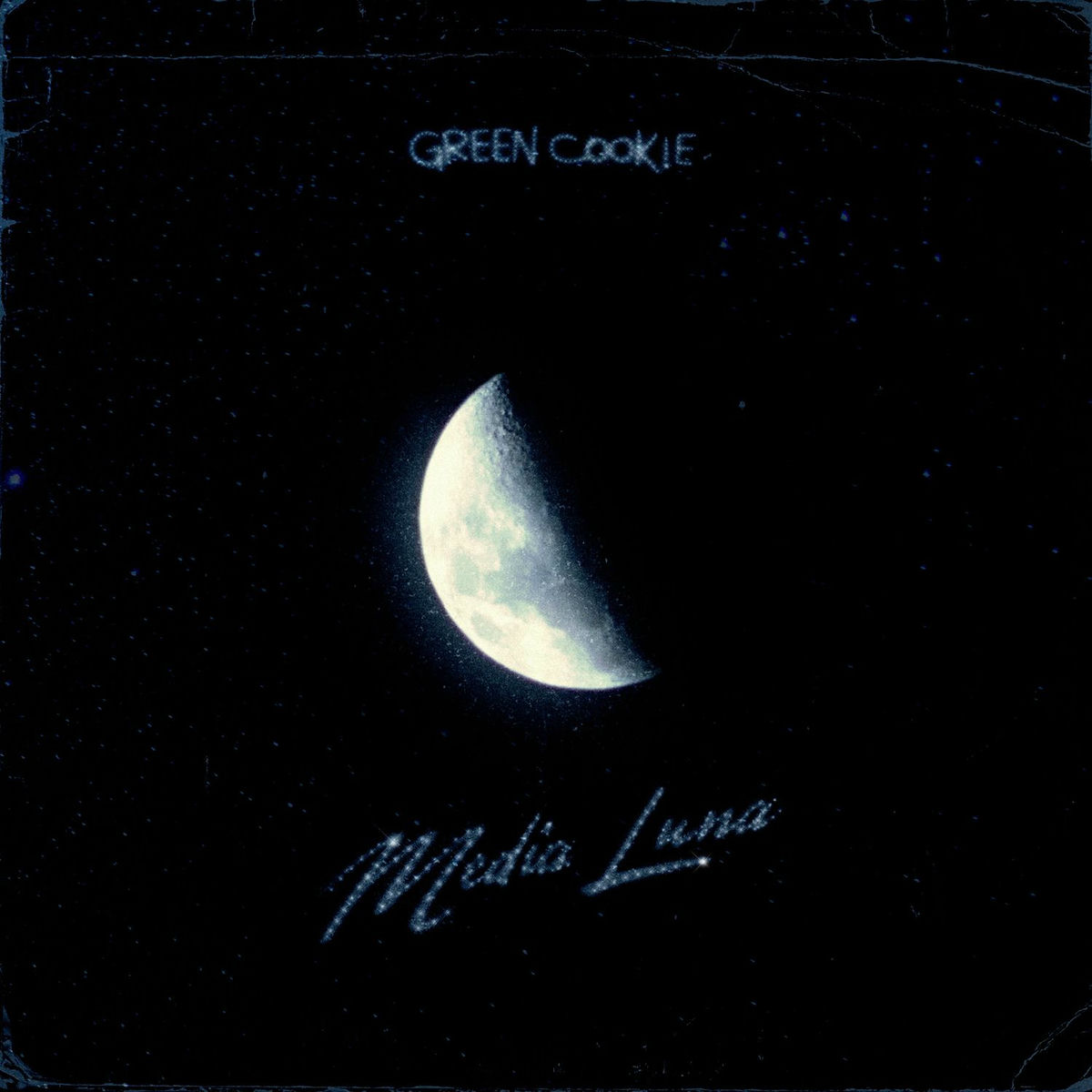 Album cover of Media Luna