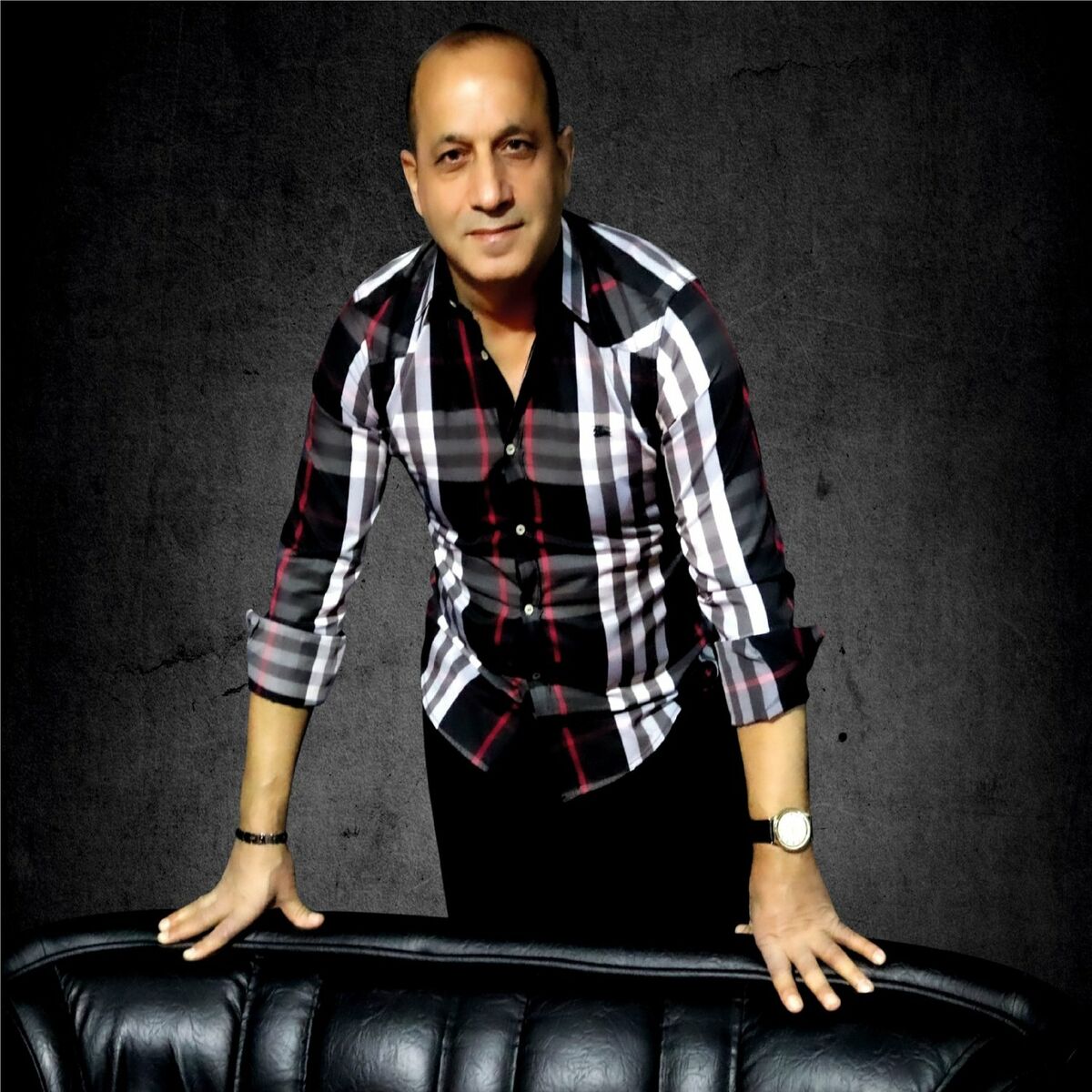 Album cover of Aşk Sana Muhtaç