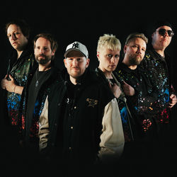 Lootusasentoon (feat. Technicolour)