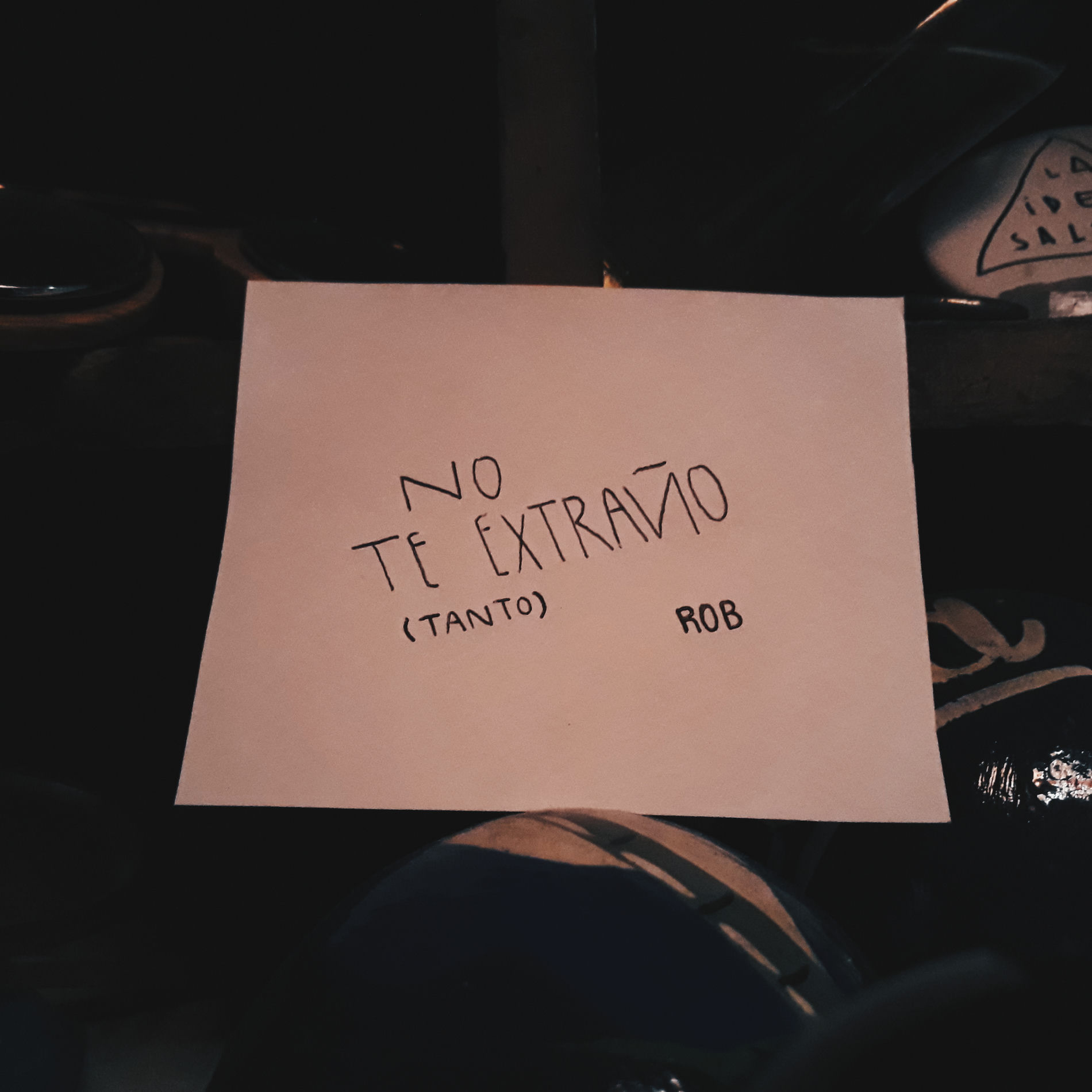 Album cover of No te extraño (tanto)