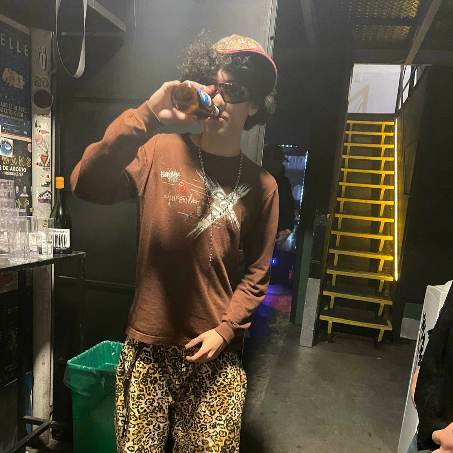 Album cover of SNEAK DISSIN (feat. Yung Beef)