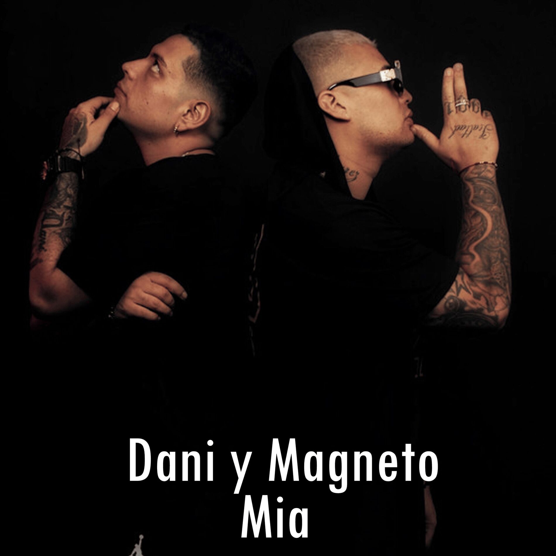 Album cover of Mía