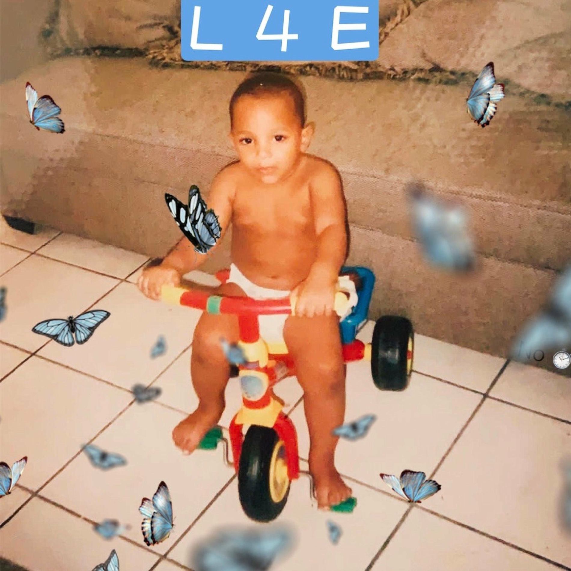Album cover of L 4 E Deluxe (Live 4 Eternity)