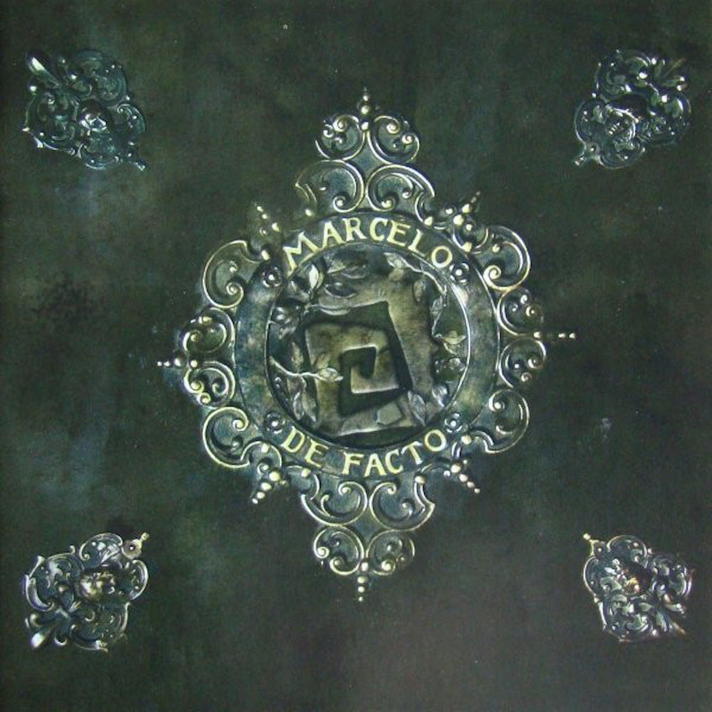 Pochette De facto