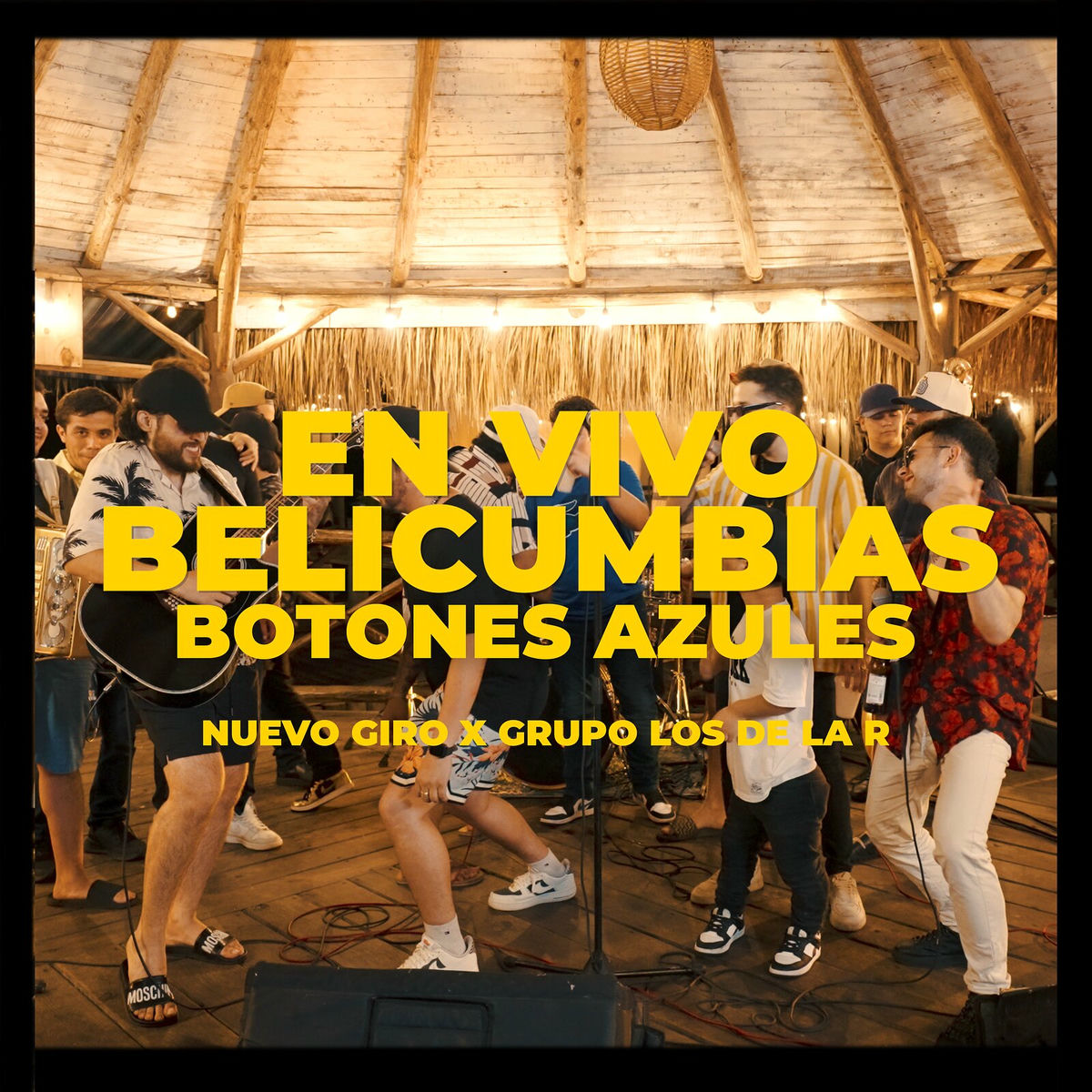 Album cover of Belicumbias Botones Azules (En Vivo)
