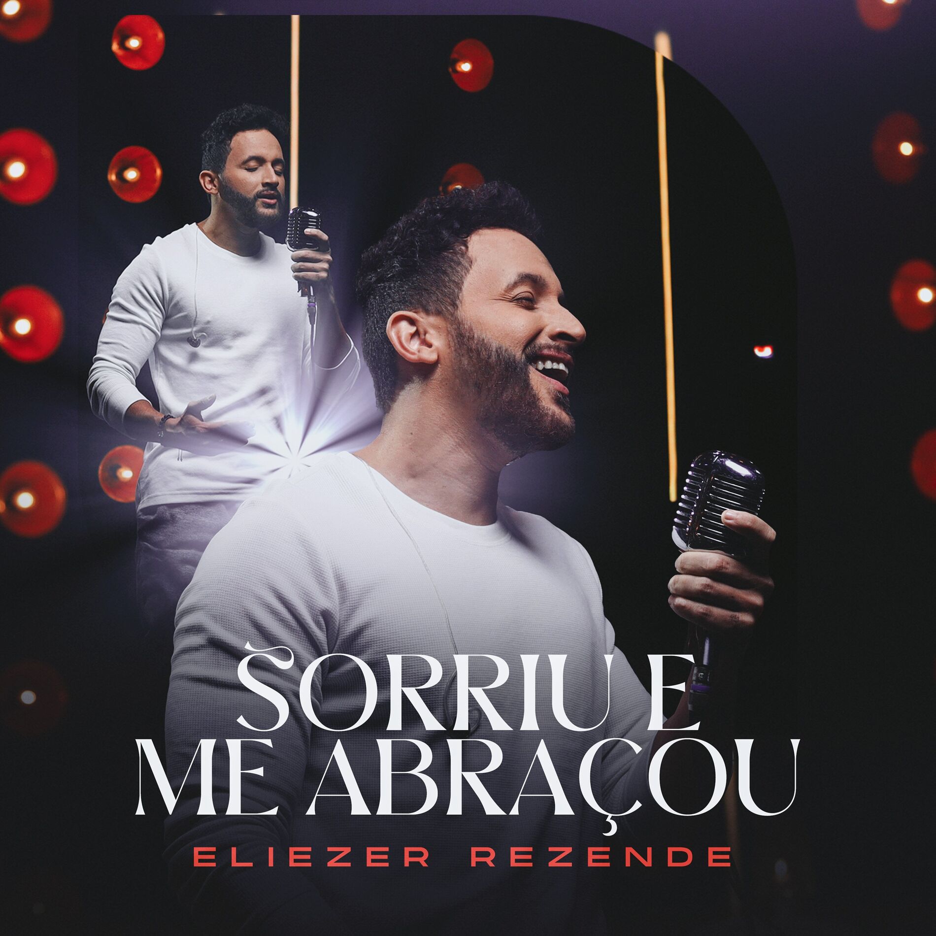 Album cover of Sorriu e Me Abraçou