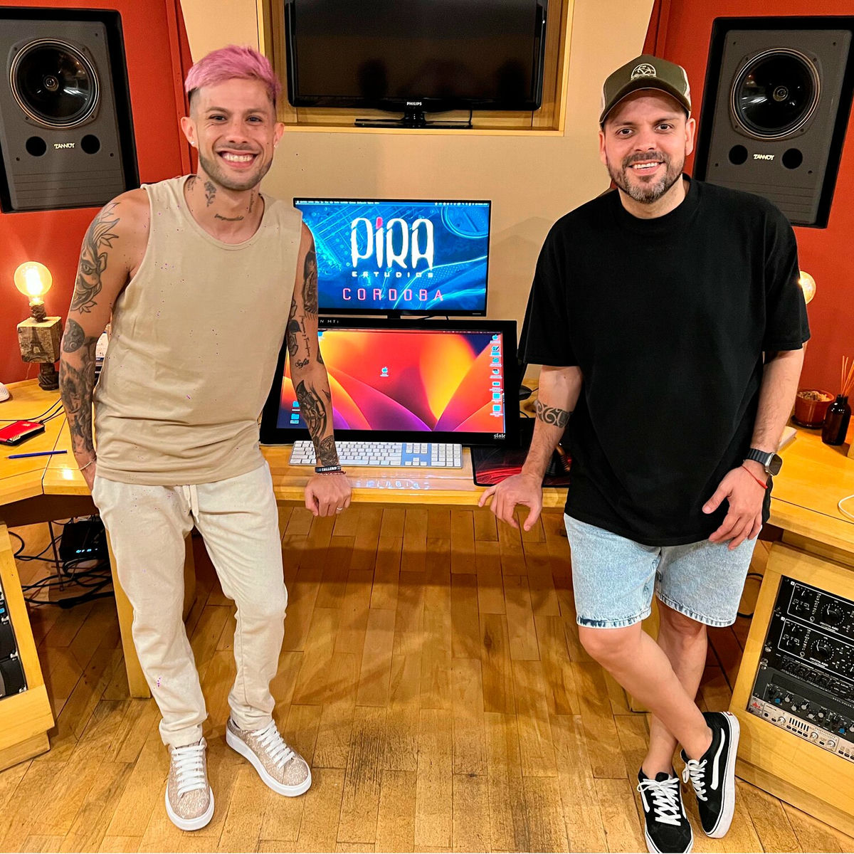 Album cover of En otro amor