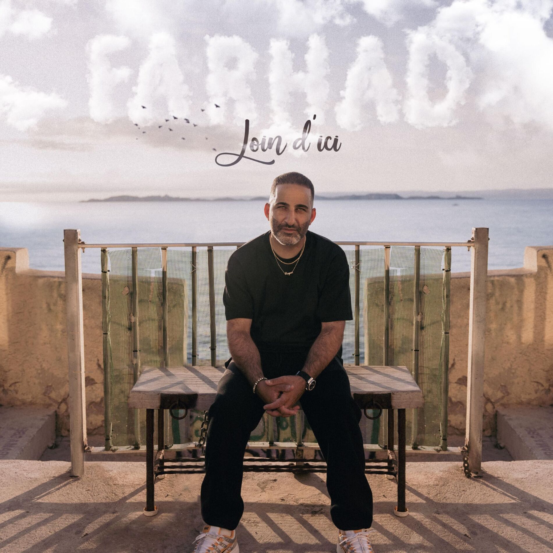 Album cover of Loin d'ici