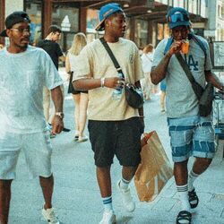 Cover of Ah bz la go là