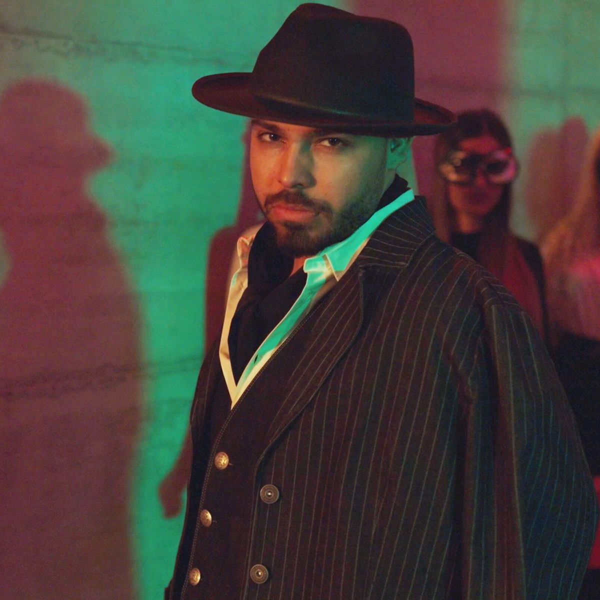 Album cover of Aventura