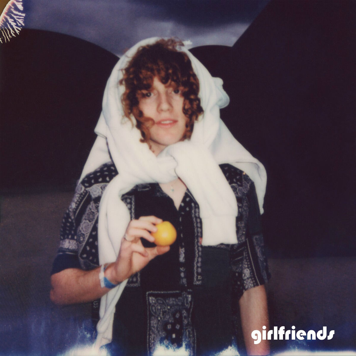 Album cover of girlfriends (acoustic)