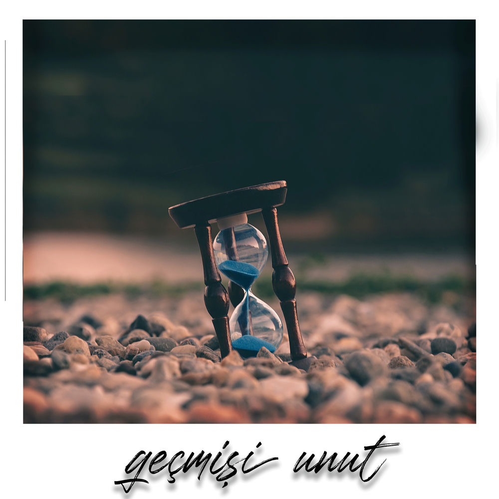 Album artwork for Geçmişi Unut by Party