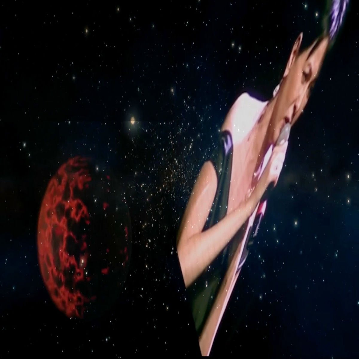 Pornografik elementlar bilan dahshatli filmlarni tomosha qiling