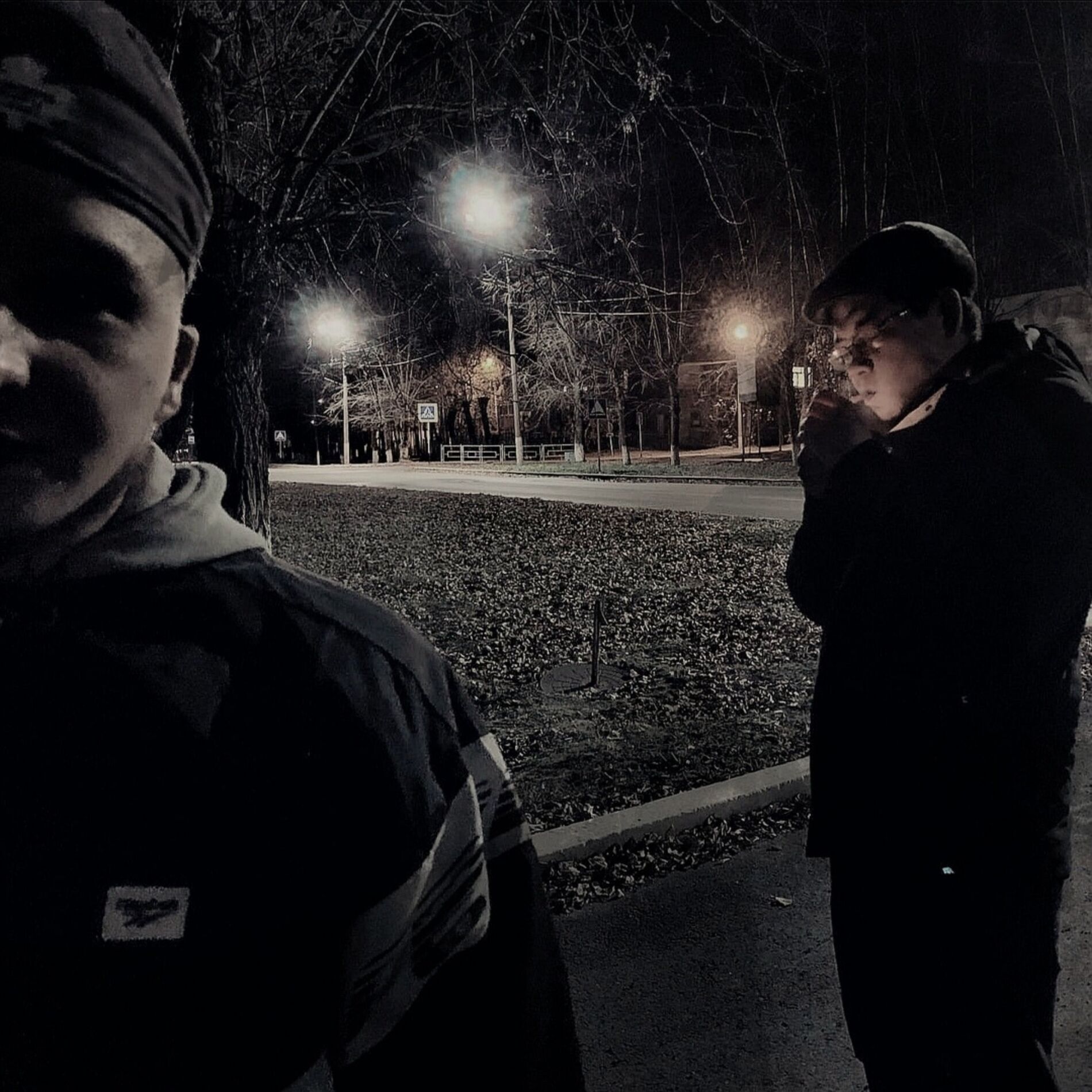 Album cover of Ба сад пири джавон мемирам охир