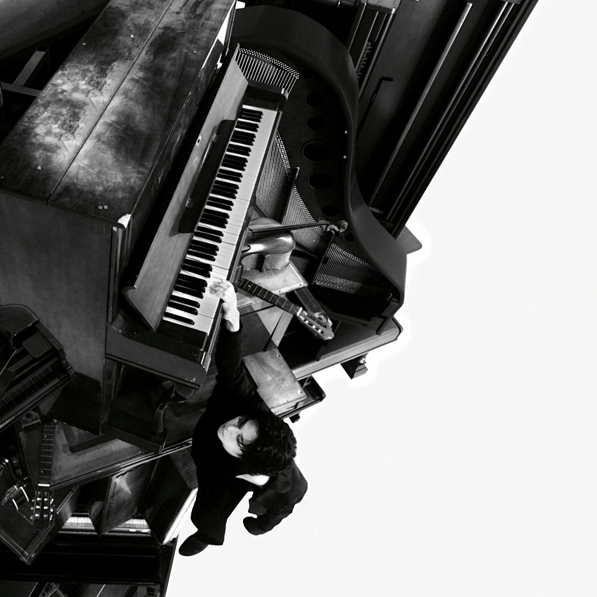 Album cover of MUSIC (Feat. LEE CHANHYUK)