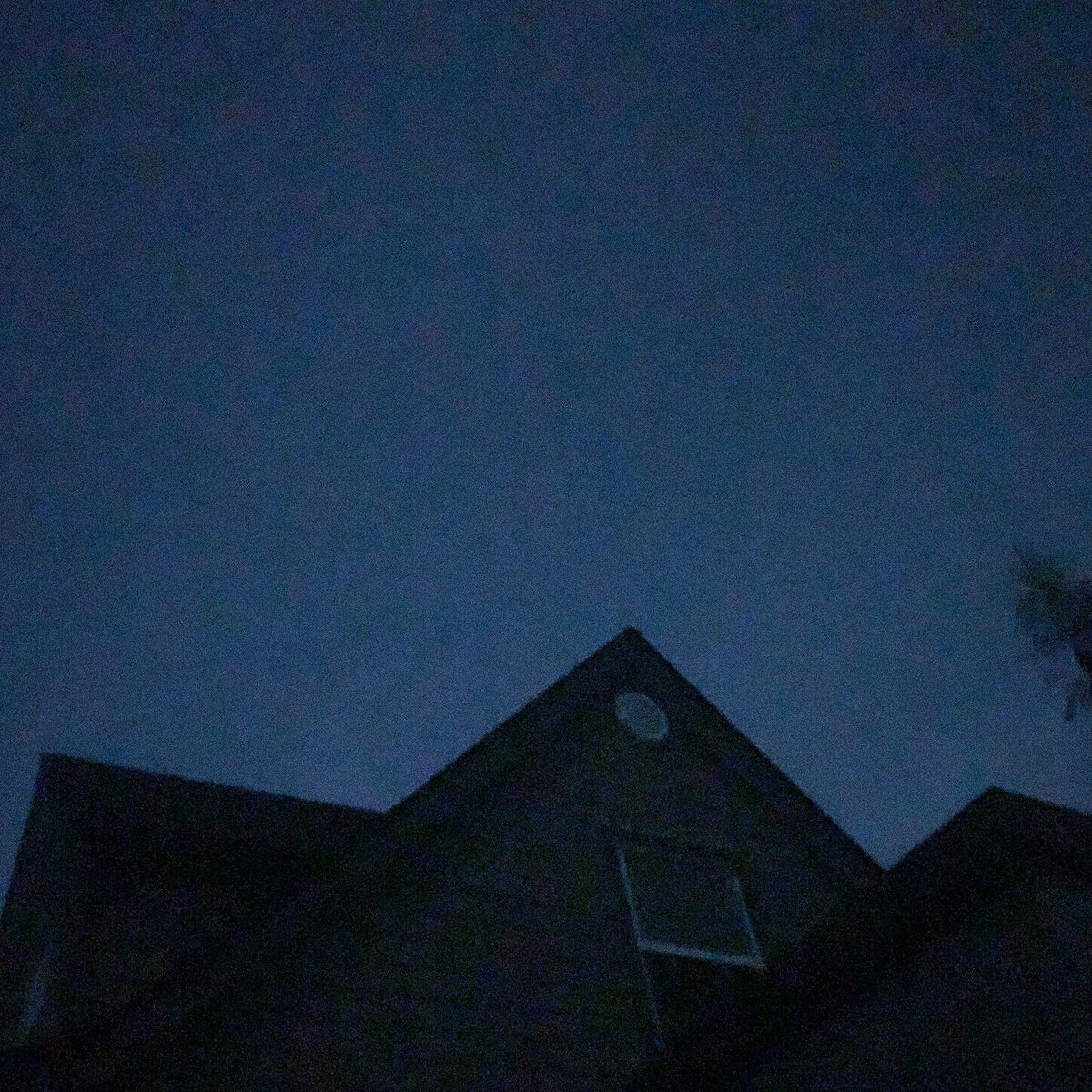 Album cover of bed (Slowed + Reverb)