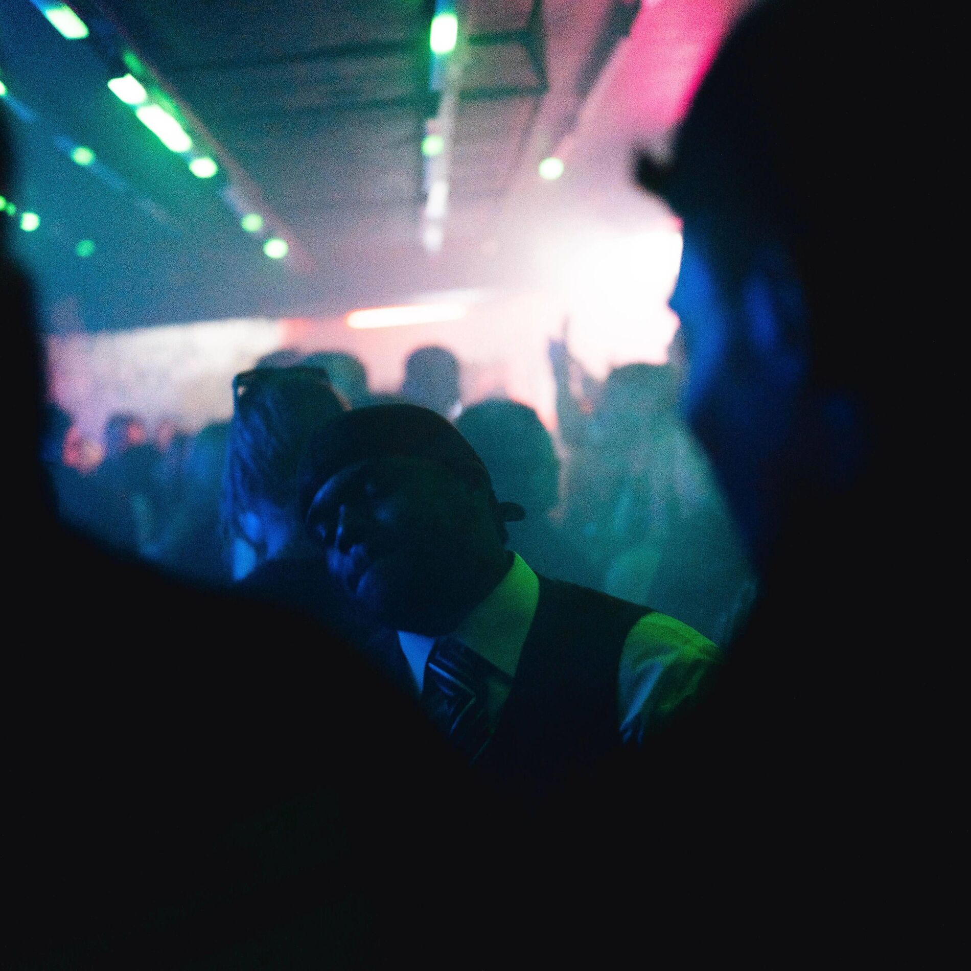 Album cover of COME INSIDE (feat. NERO)